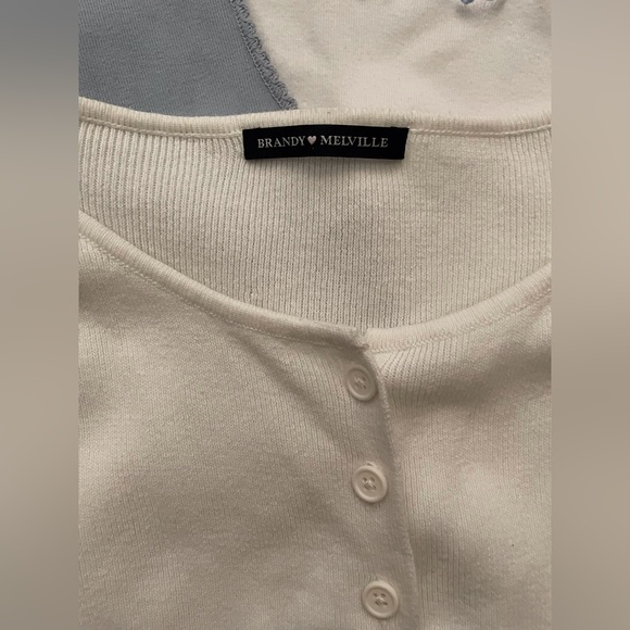 💞Brandy Melville💞 - Picture 2 of 7